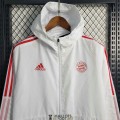 Bayern Munich Vestes Coupe Vent White I 2023/2024