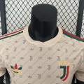 Maillot Match Juventus Gucci Special Edition 2024/2025