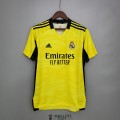 Maillot Real Madrid Gardien De But Yellow 2021/2022