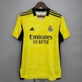 Maillot Real Madrid Gardien De But Yellow 2021/2022