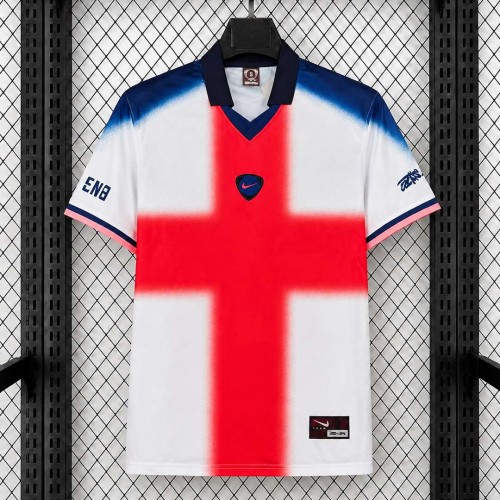 Maillot Angleterre x Travis Scott Cactus Jack Total 90 Retro 2026/2027 Maillot Angleterre x Travis Scott Cactus Jack Total 90 Retro 2026/2027
