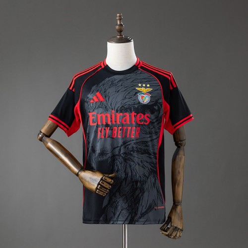 Maillot Benfica Special Edition Eagle Balck 2026/2027 Maillot Benfica Special Edition Eagle Balck 2026/2027