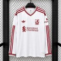 Maillot Manches Longues Liverpool Exterieur 2026/2027 Maillot Manches Longues Liverpool Exterieur 2026/2027