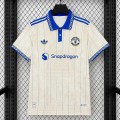 acheter Maillot Manchester United The Theatre Of Dreams White 2026/2027 acheter Maillot Manchester United The Theatre Of Dreams White 2026/2027