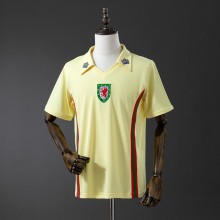 Maillot Pays De Galles Retro Exterieur 1976/1977