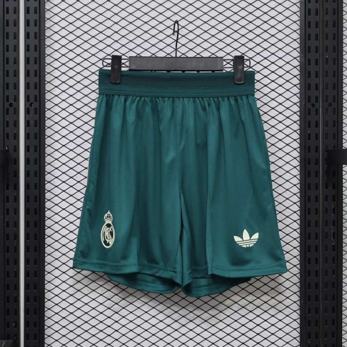 Short Match Real Madrid Exterieur 2026/2027 Short Match Real Madrid Exterieur 2026/2027